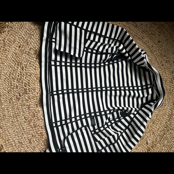 Express Blazer Size XS - Picture 7 of 7